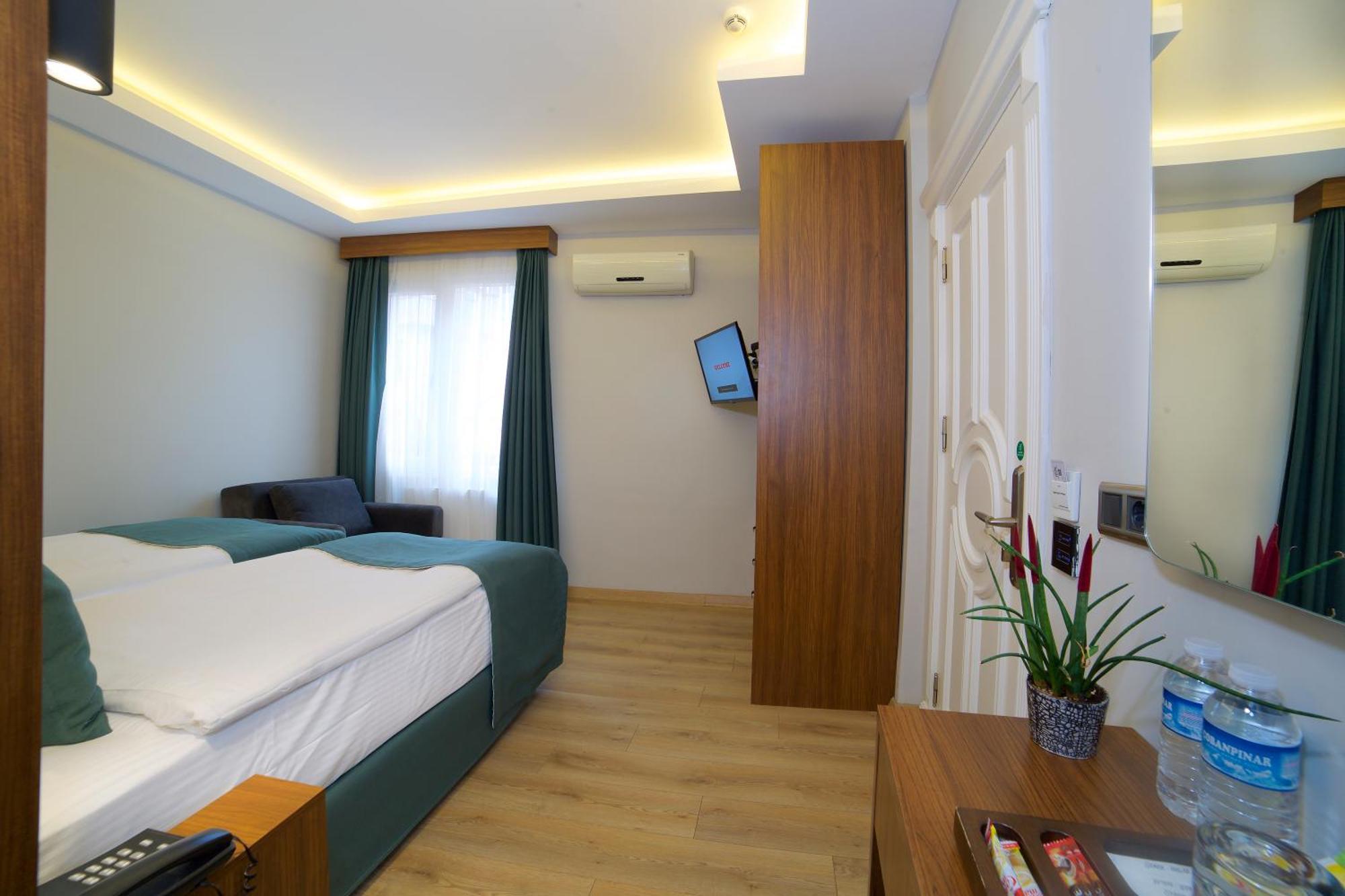 Hotel Black Tulip Istanbul Bagian luar foto