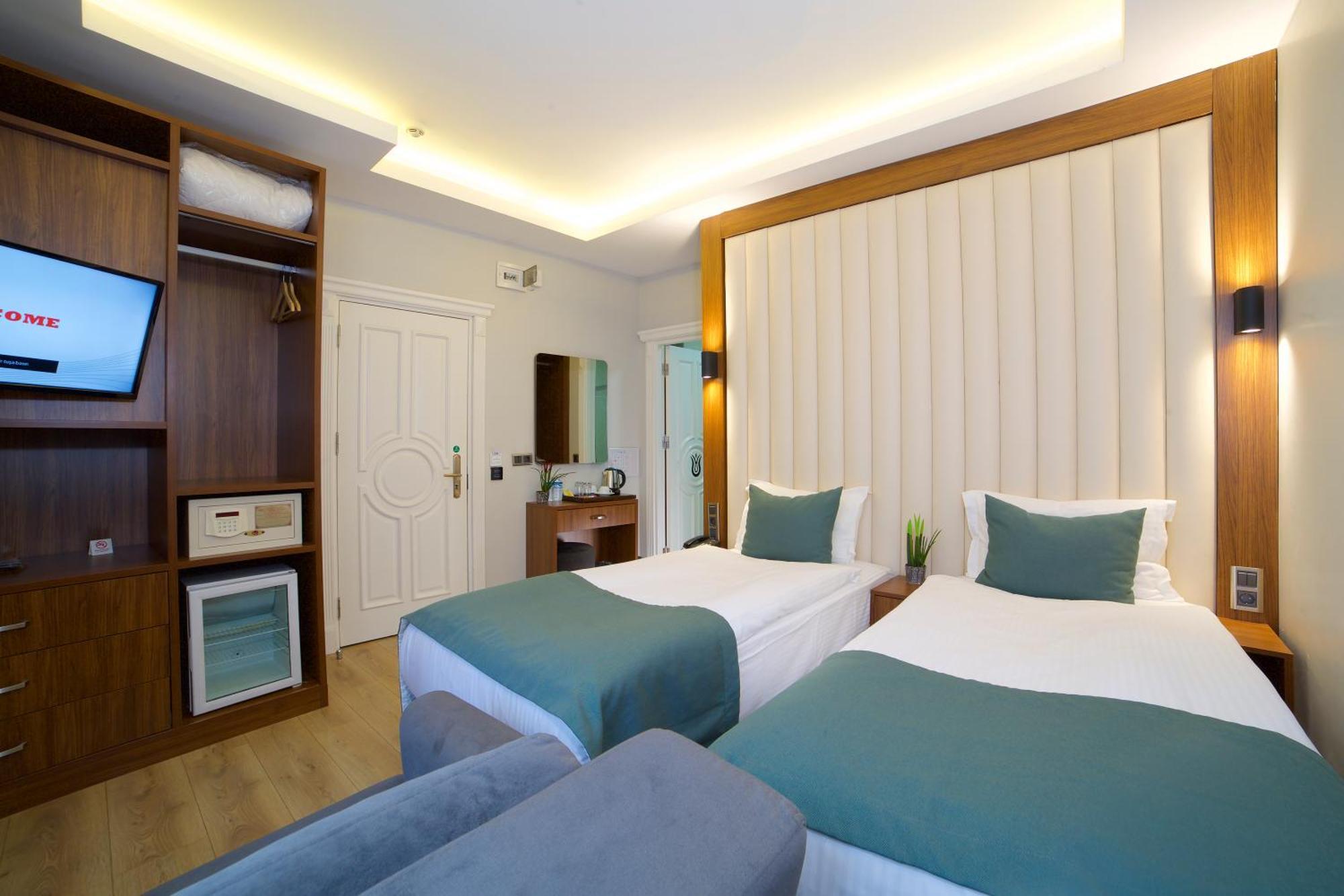 Hotel Black Tulip Istanbul Bagian luar foto